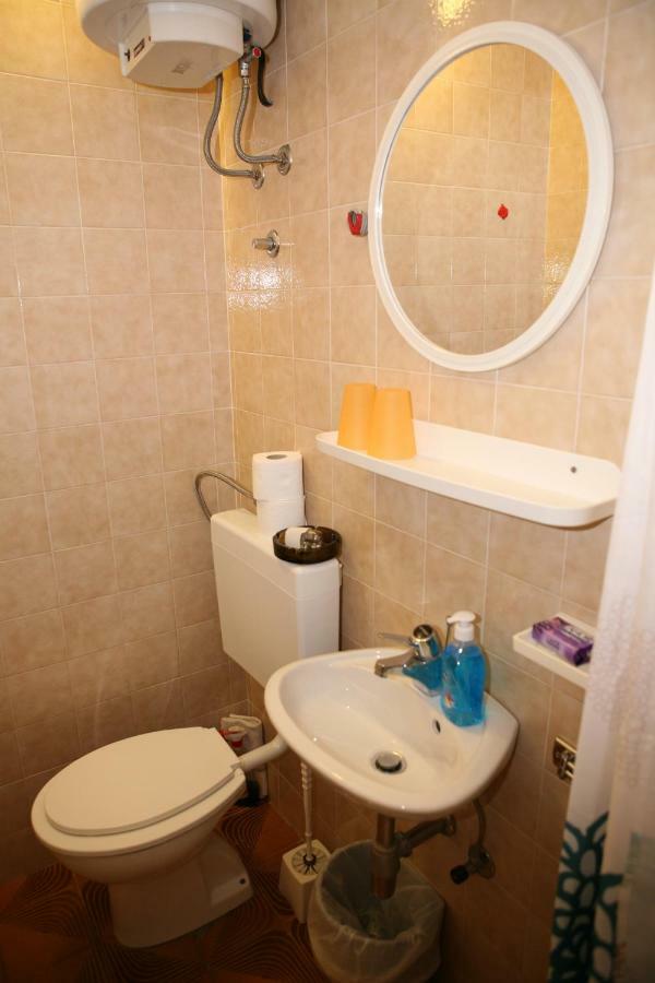 Rooms And Apartments Kurtovic Donji Seget Extérieur photo