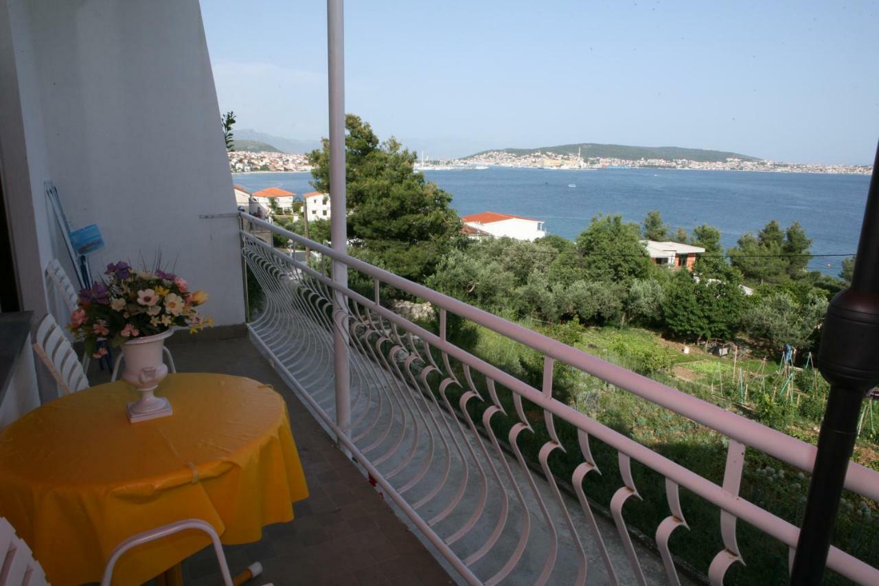 Rooms And Apartments Kurtovic Donji Seget Extérieur photo