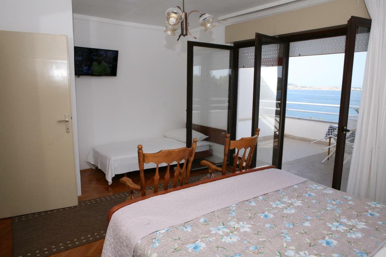 Rooms And Apartments Kurtovic Donji Seget Extérieur photo